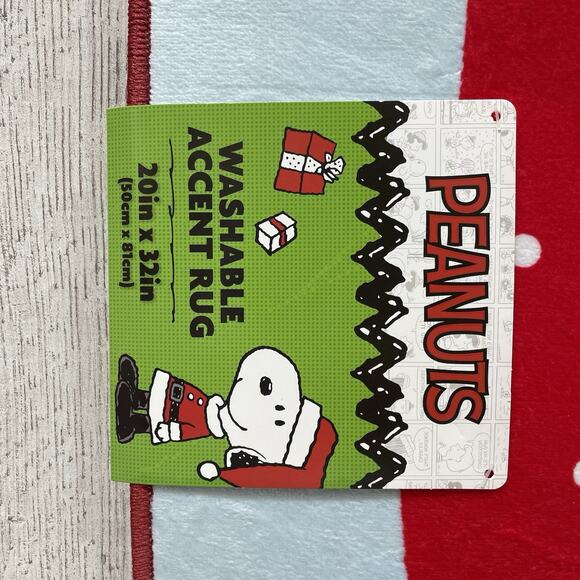 Peanuts Snoopy & Woodstock Christmas Lights Accent Rug Mat 20" x 32" Doormat New - Picture 4 of 5